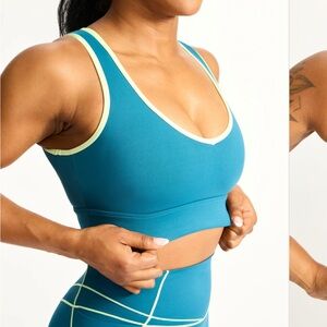 Buffbunny Airbrush Maraschino Sports Bra